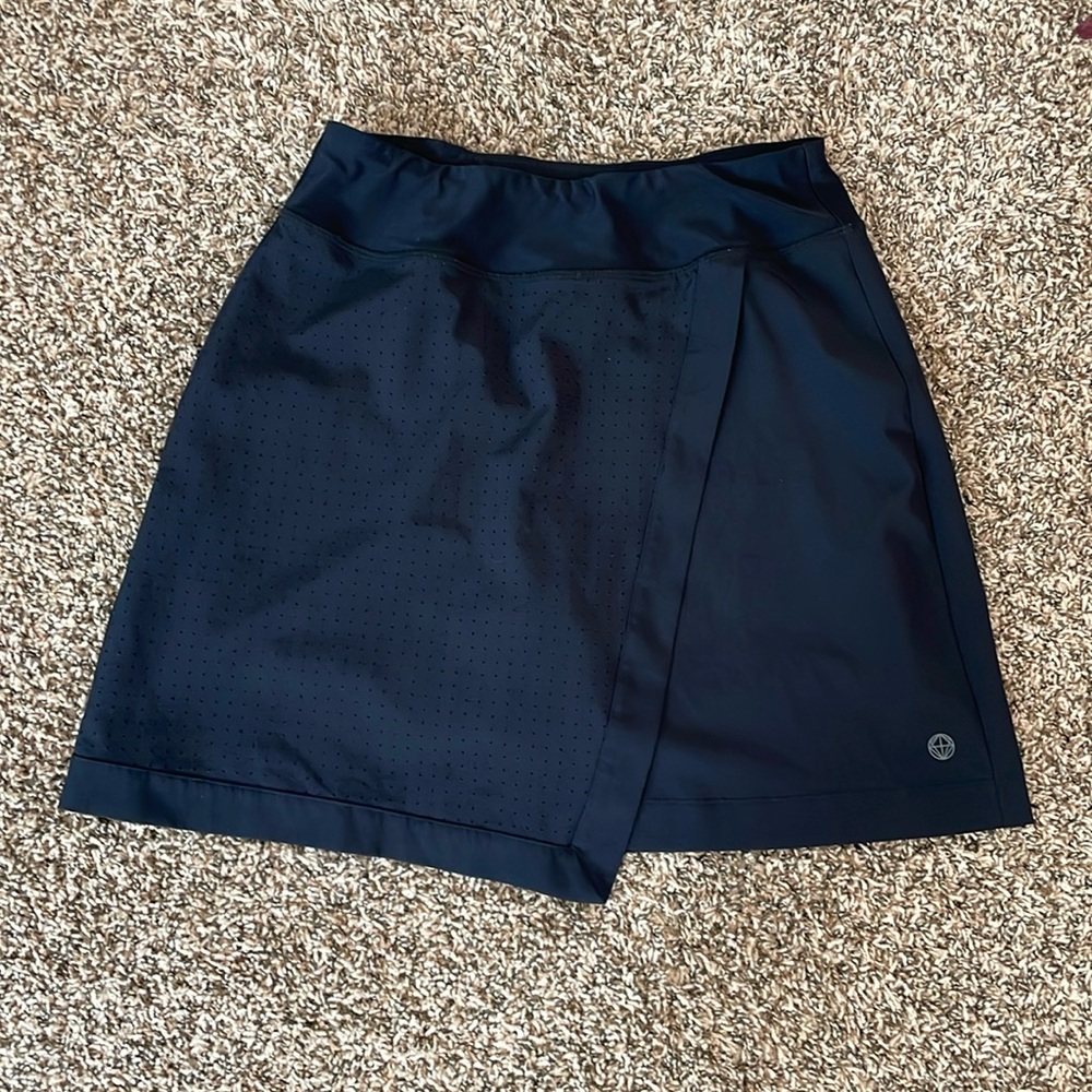Mondetta outdoor project black skort